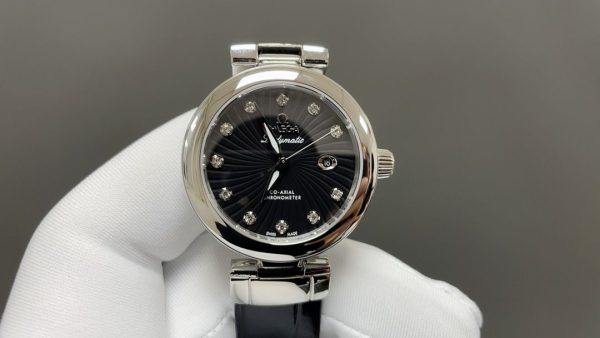 Omega Ladymatic Bird's Nest Super Clone Watch for Women with COD 1123207335 - front view | De Ville Ladymatic