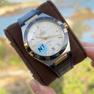 Omega Constellation 41mm Super Clone Watch | Luxury Replica Timepiece 1035842510 - side view | Constellation